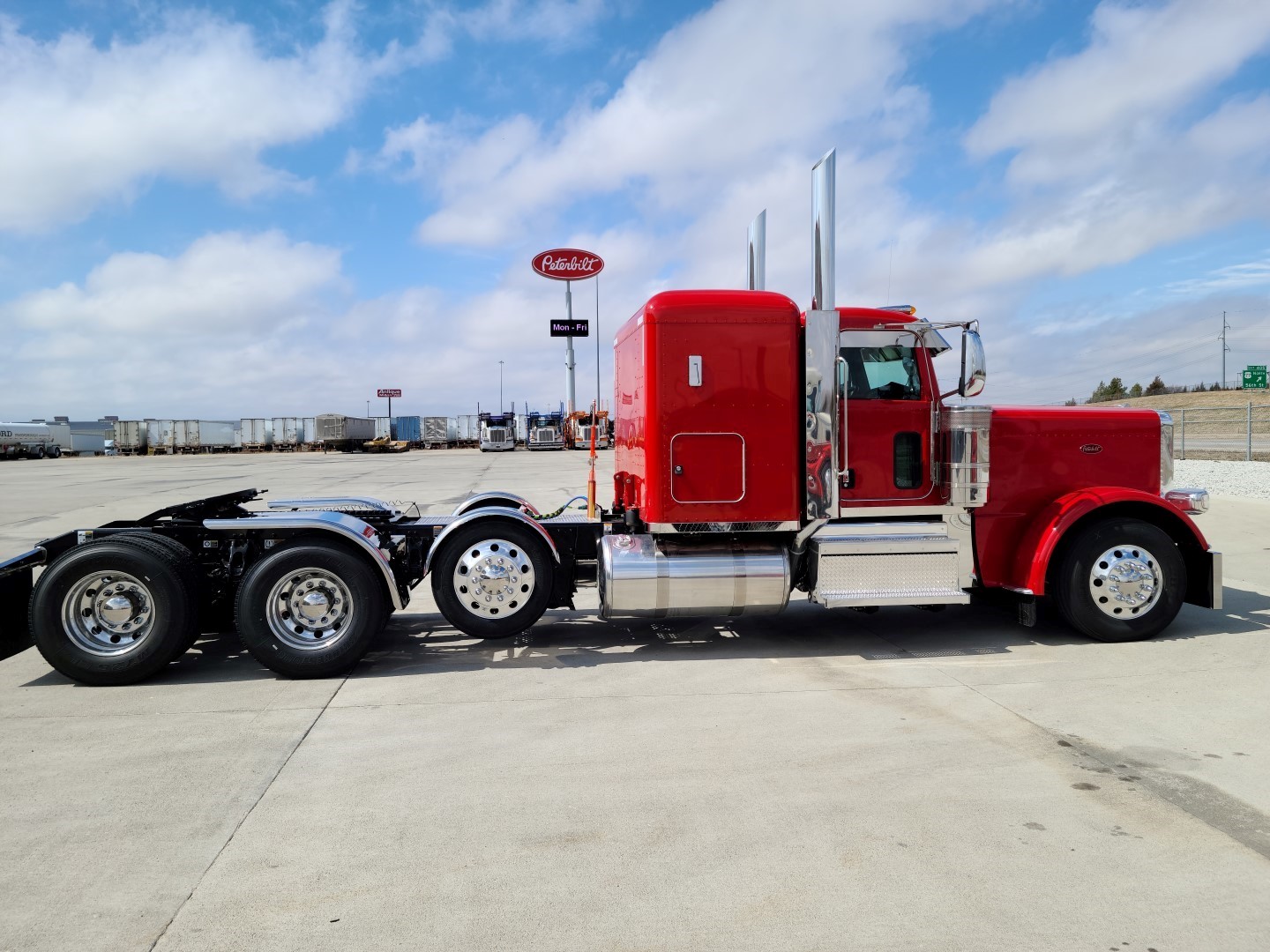 Midwest Peterbilt