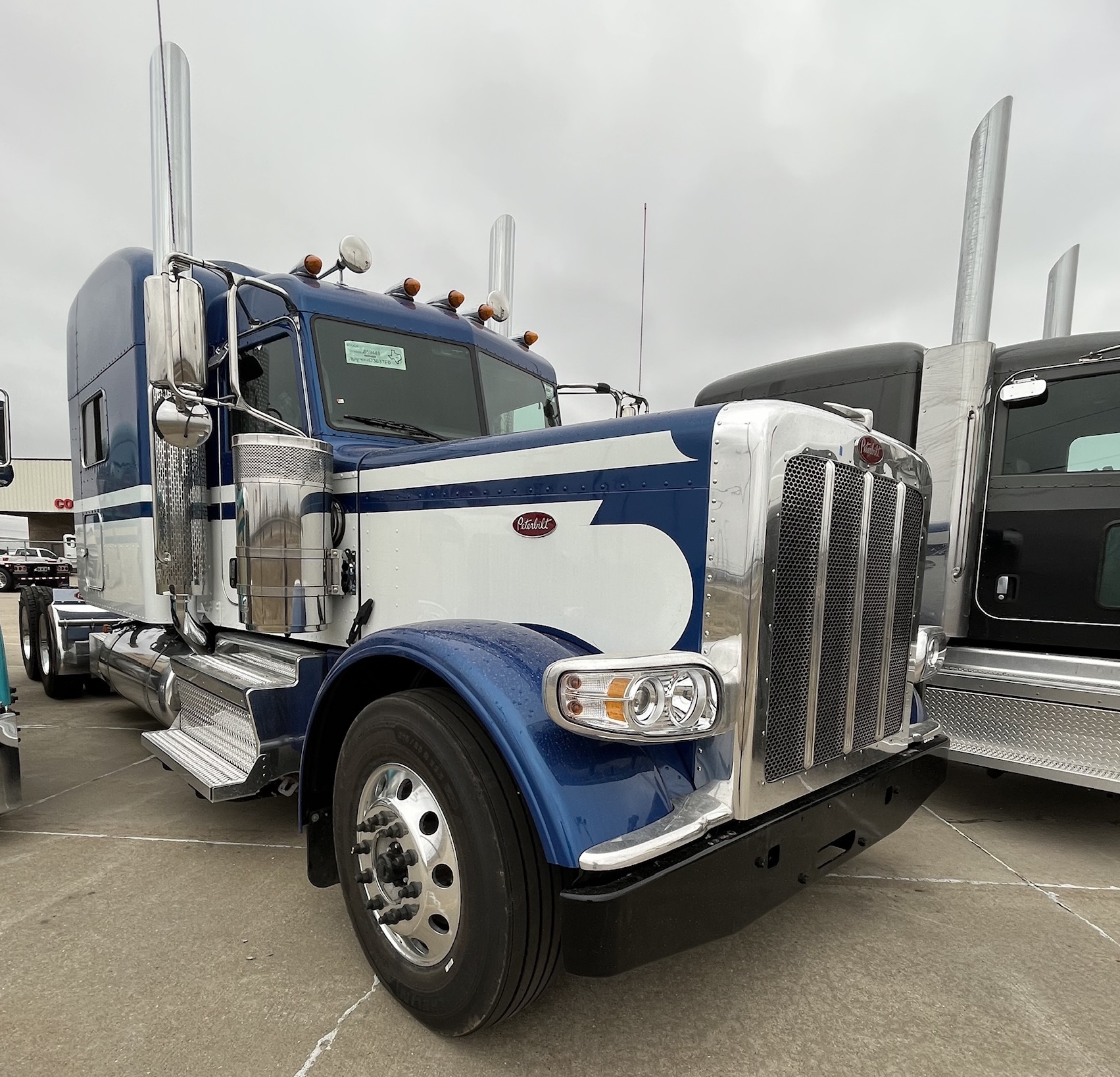 2024 Peterbilt 389 For Sale (53816944) from Midwest Peterbilt Group